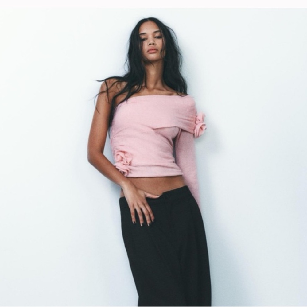 ZARA Pink Rose One Shoulder Wool Blend Knit Sweater 💕
